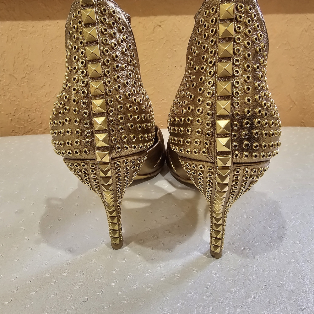 Vintage Gucci Gold Women's Heels - Picture 3 of 8